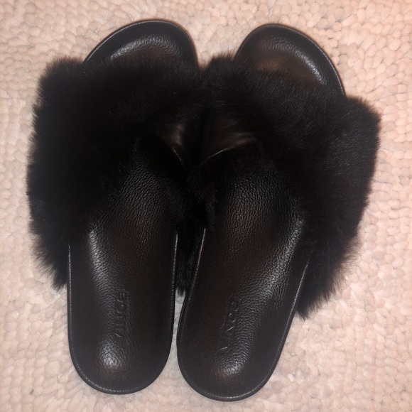 Vince Garrison Leather and Fur Slides Sandals - Picture 1 of 4